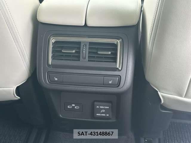 Mazda CX-60 2023-04 390263-8