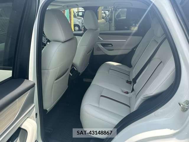 Mazda CX-60 2023-04 390263-5