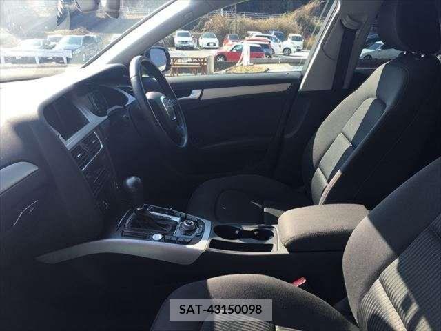 Audi A4 2011-01 352341-14