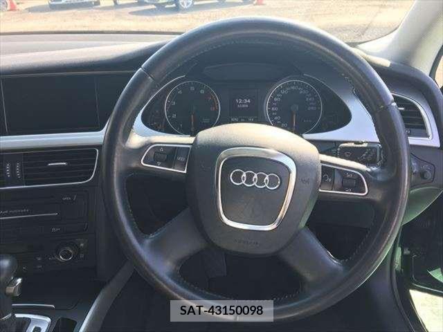 Audi A4 2011-01 352341-10