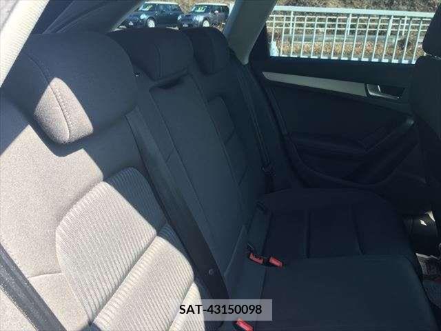 Audi A4 2011-01 352341-16