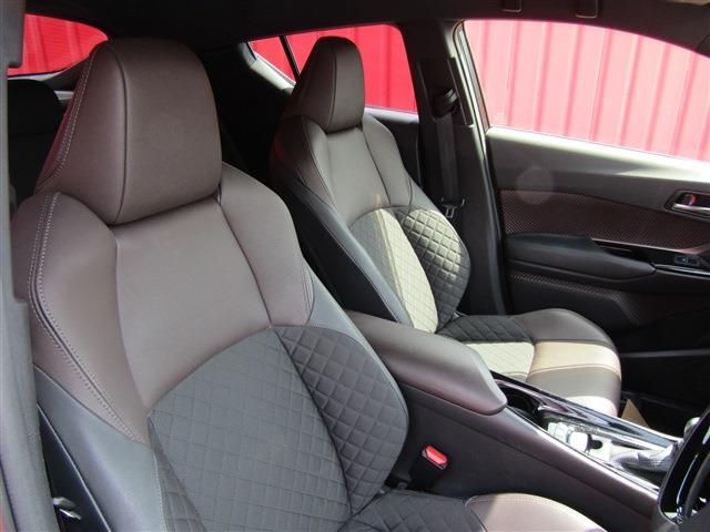 Toyota C-HR 2017-06 5242-4