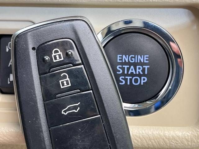 Toyota PRADO 2022-05 185514-7