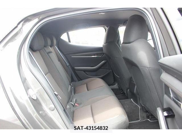 Mazda MAZDA3 2021-09 331652-16