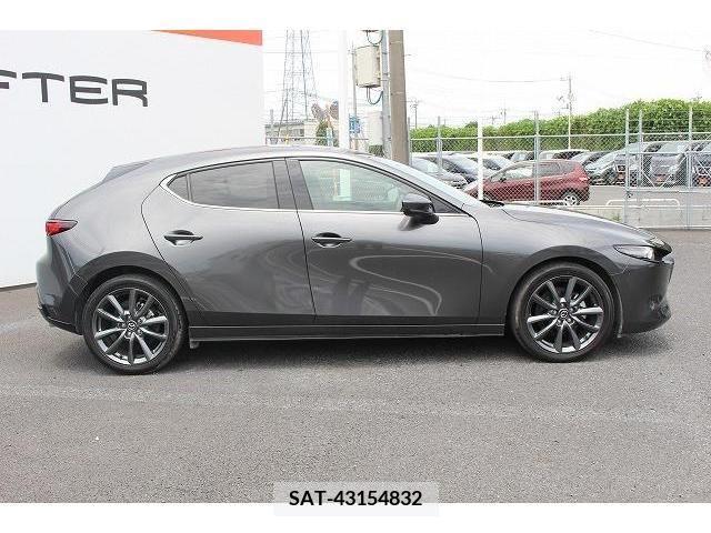 Mazda MAZDA3 2021-09 331652-7