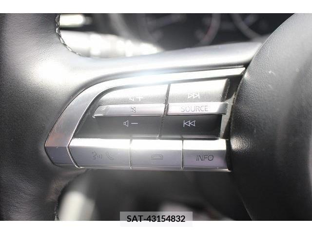 Mazda MAZDA3 2021-09 331652-5