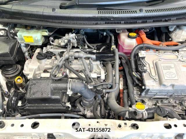 Toyota AQUA 2015-06 356270-18
