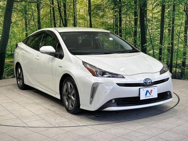 Toyota PRIUS 2019-02 187996-16