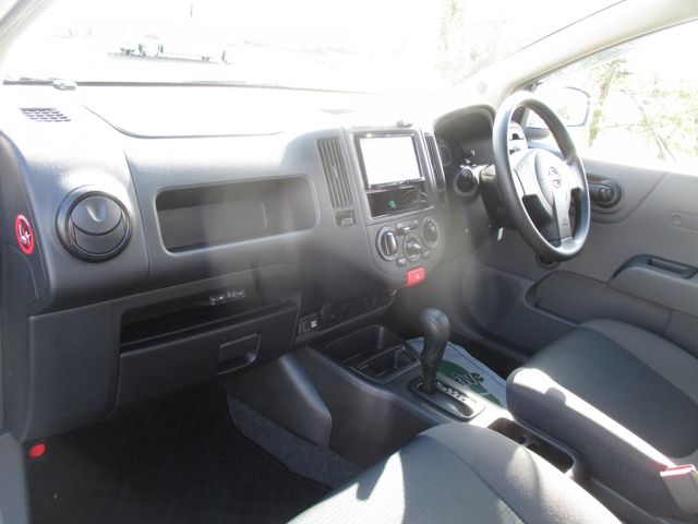 Nissan AD VAN 2021-10 27133-11