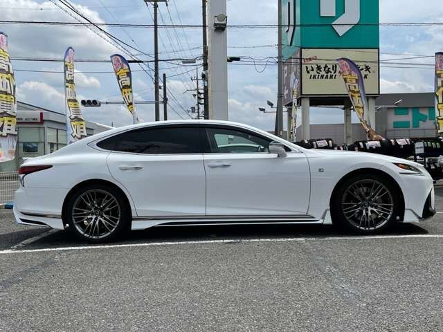 Lexus LS 2018-02 3112-5
