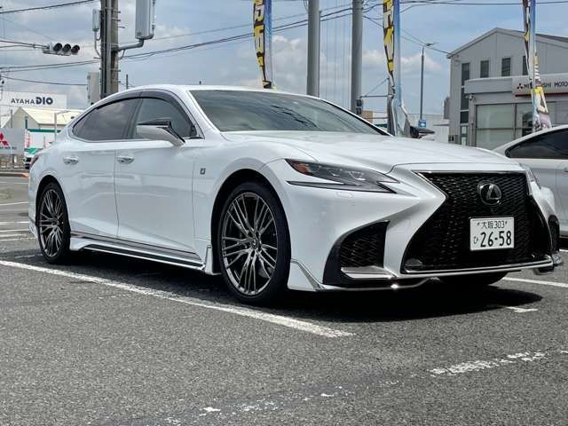 Lexus LS 2018-02 3112-6
