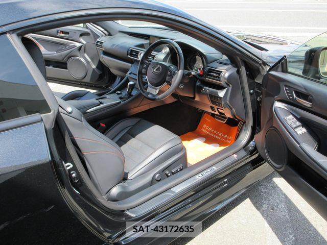 Lexus RC 2018-02 354004-8