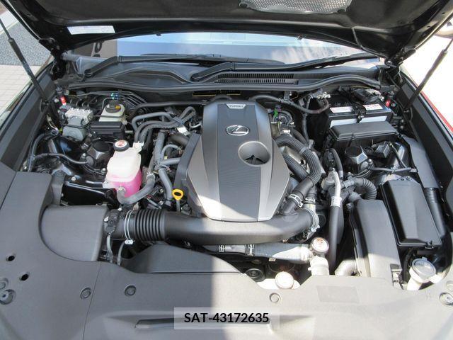 Lexus RC 2018-02 354004-28