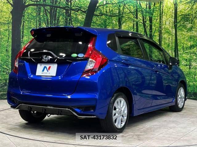 Honda FIT 2018-03 303826-17