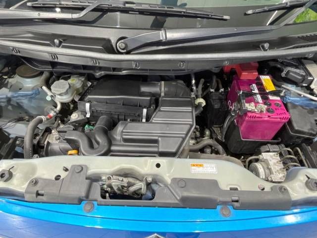 Suzuki SPACIA 2017-03 185382-18