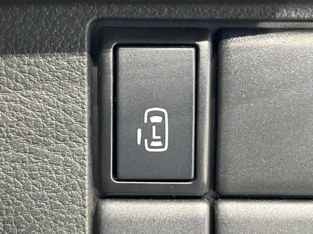 Suzuki SPACIA 2017-03 185382-5