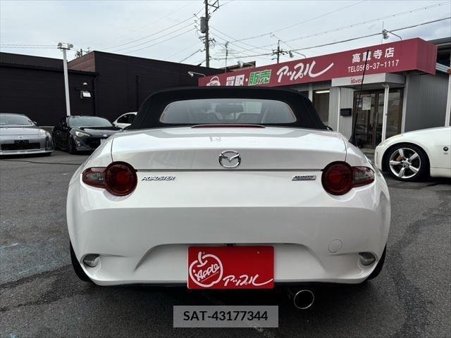 Mazda ROADSTER 2015-08 313824-18