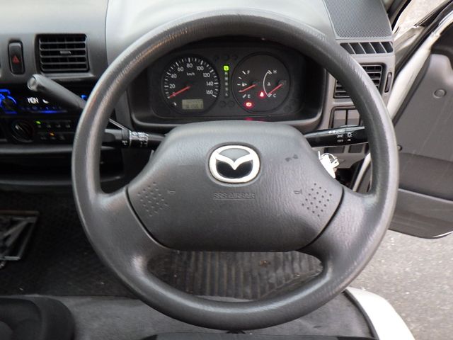 Mazda BONGO TRUCK 2017-11 196146-13
