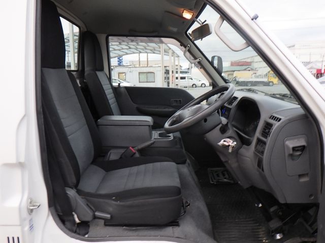 Mazda BONGO TRUCK 2017-11 196146-10