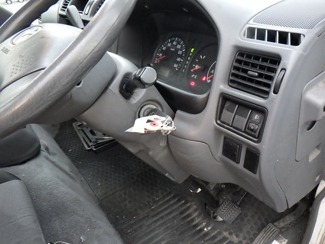 Mazda BONGO TRUCK 2017-11 196146-17