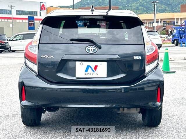 Toyota AQUA 2017-11 292245-18