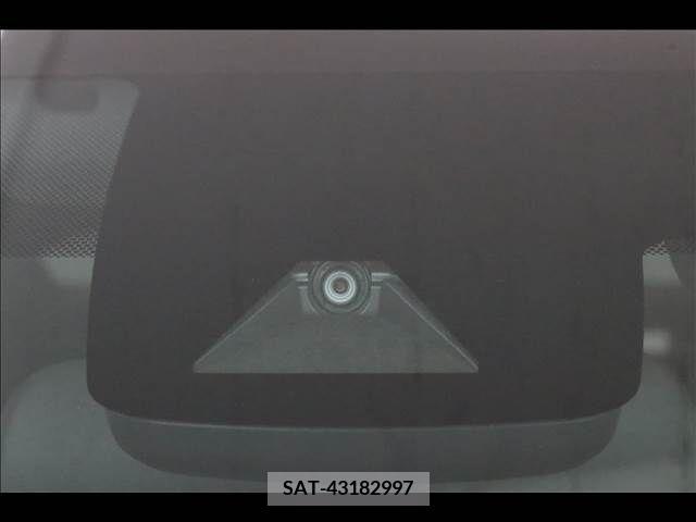 Toyota PRIUS PHV 2017-03 282560-9