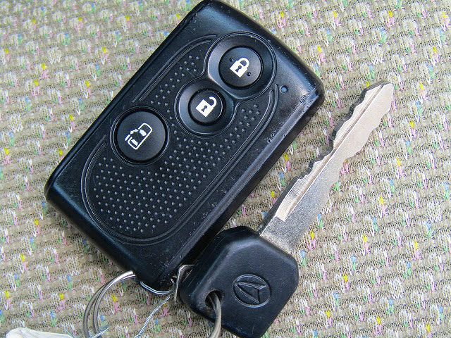 Daihatsu TANTO 2013-11 8263-23