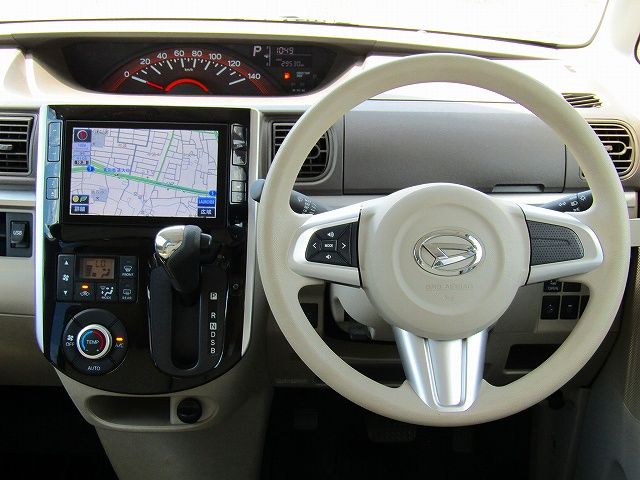 Daihatsu TANTO 2013-11 8263-7