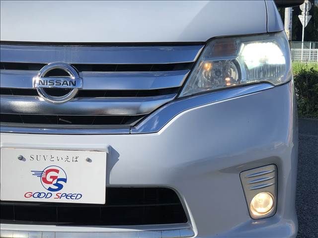 Nissan SERENA 2013-02 11489-17