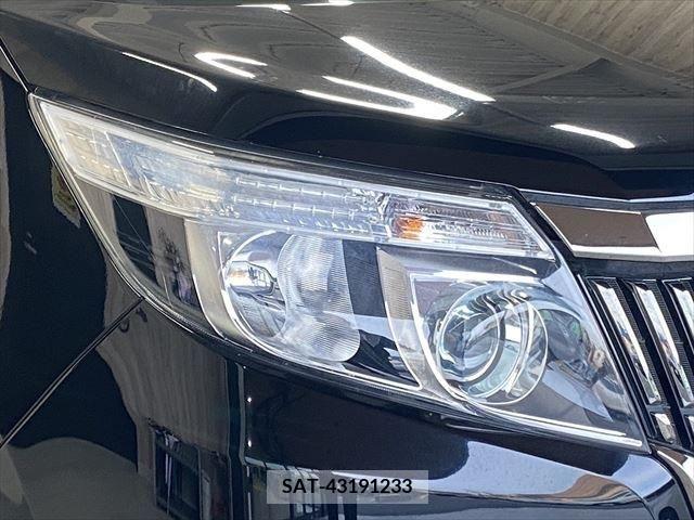 Toyota ESQUIRE 2016-03 297262-8