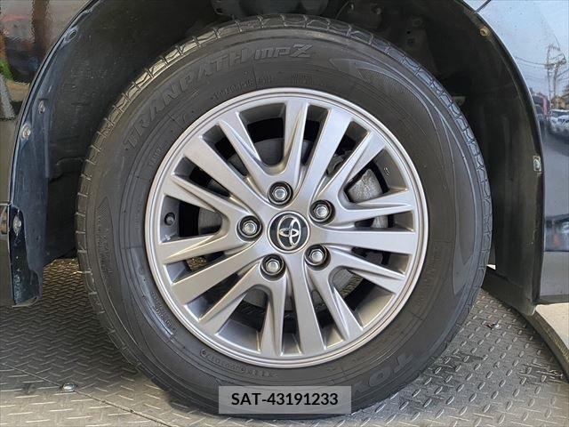 Toyota ESQUIRE 2016-03 297262-14