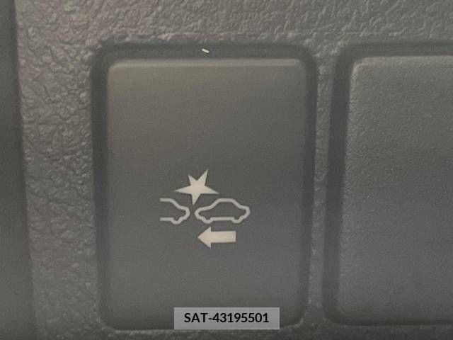 Toyota ALPHARD 2016-12 338278-5