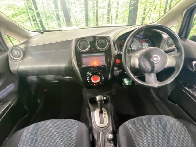 Nissan NOTE 2012-12 16055-1