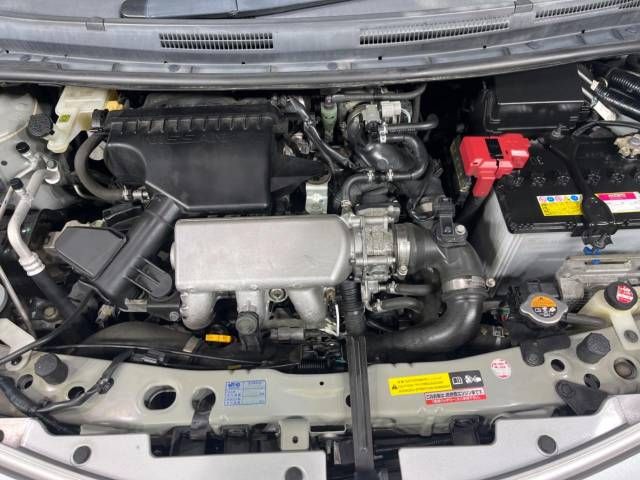 Nissan NOTE 2012-12 16055-17