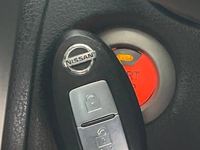 Nissan NOTE 2012-12 16055-3