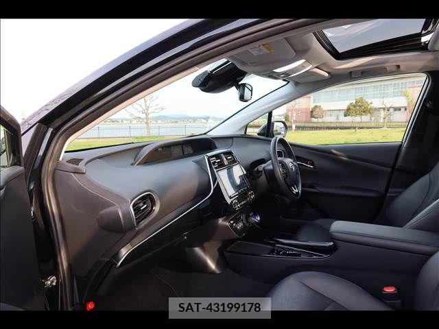 Toyota PRIUS 2020-02 250433-15