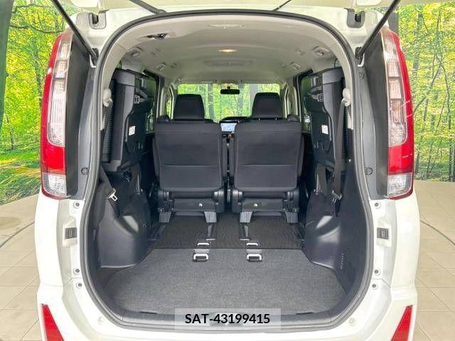 Toyota NOAH 2014-03 228831-10