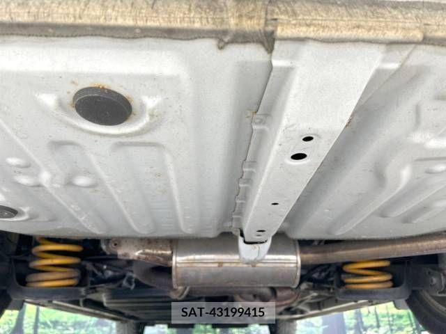 Toyota NOAH 2014-03 228831-19