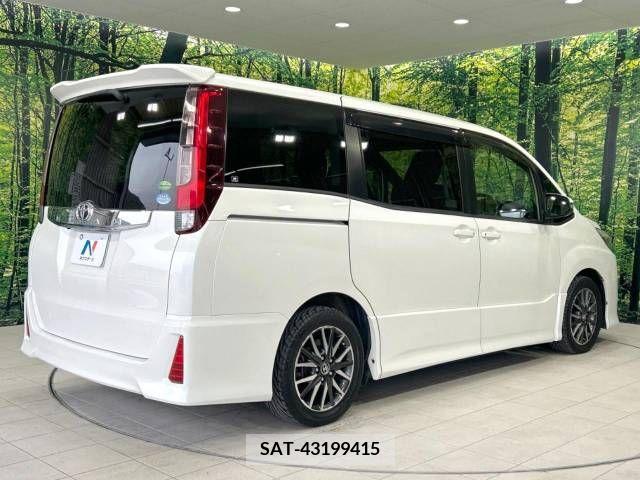 Toyota NOAH 2014-03 228831-17