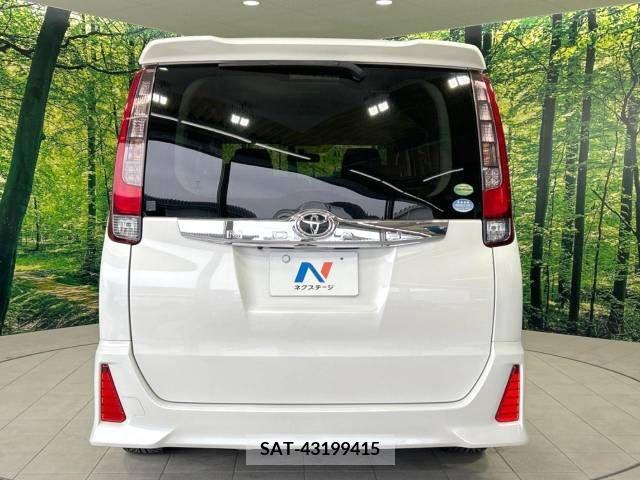 Toyota NOAH 2014-03 228831-15