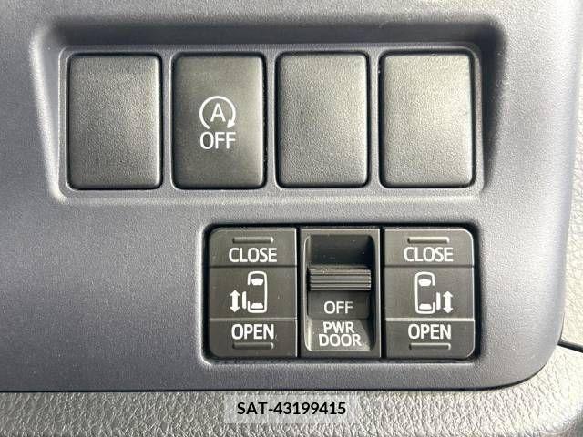 Toyota NOAH 2014-03 228831-3