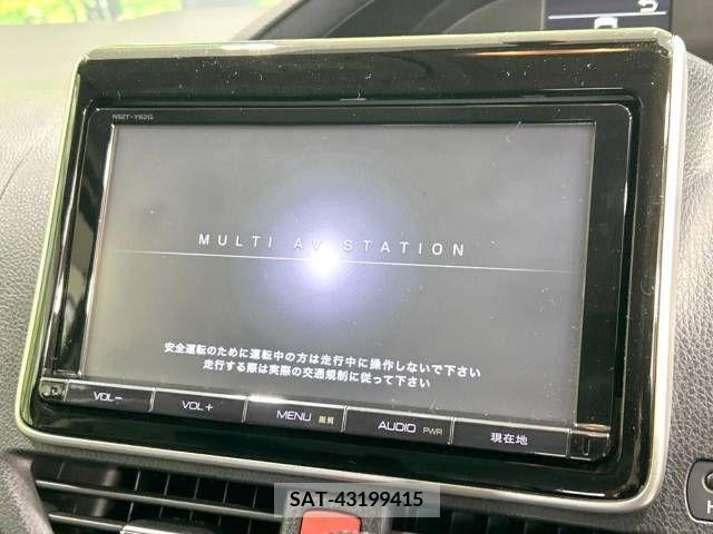 Toyota NOAH 2014-03 228831-2