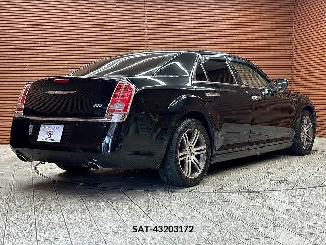 Chrysler 300 2014-10 299003-16