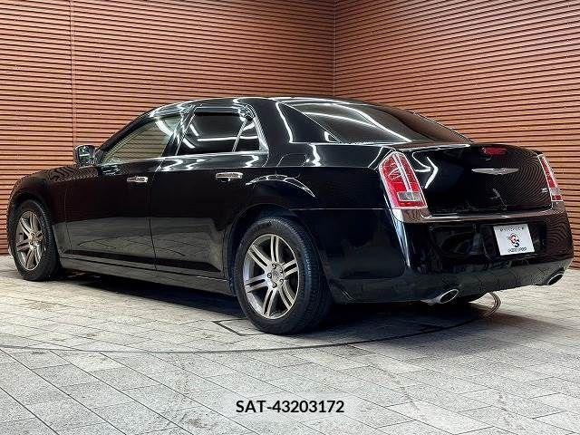 Chrysler 300 2014-10 299003-15