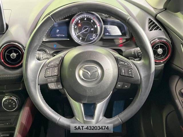 Mazda CX-3 2016-02 221619-11
