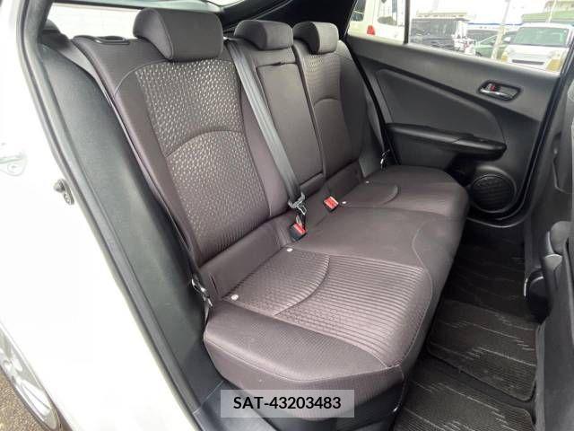 Toyota PRIUS 2016-02 322283-8