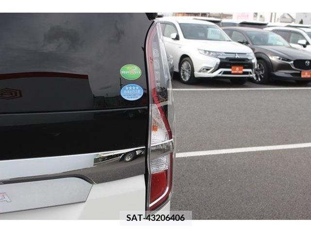 Nissan SERENA 2019-09 284121-12