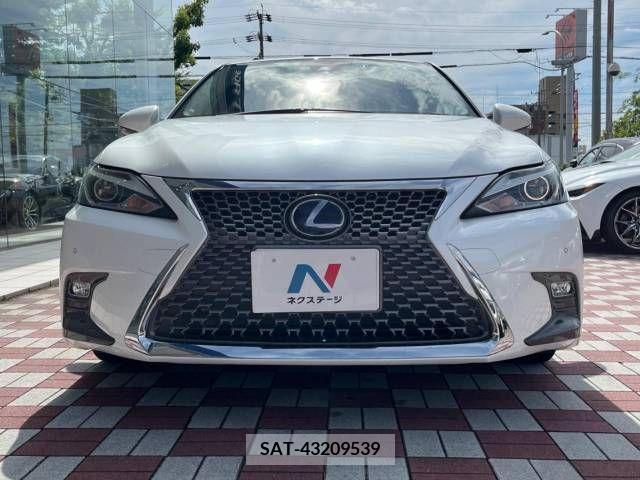 Lexus CT 2018-03 322668-14