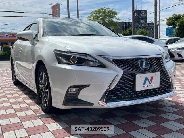 Lexus CT 2018-03 322668-16