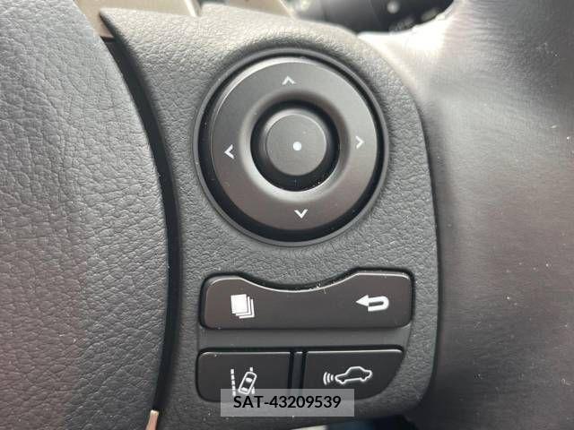 Lexus CT 2018-03 322668-4